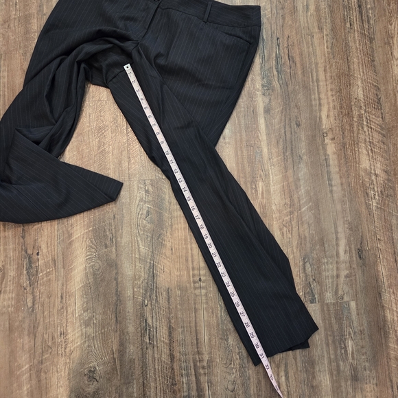 Lane Bryant Women's Dark Charcoal With Lavendar Pinstripe Pants Size 14 - Picture 8 of 13